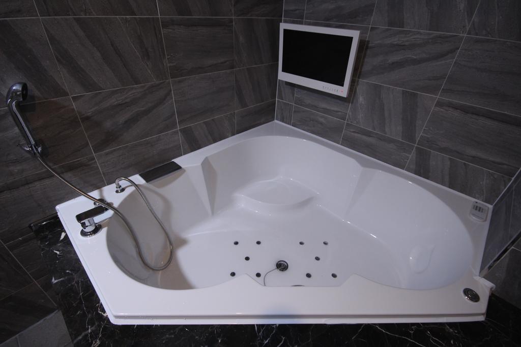Dove Hotel Улсан Екстериор снимка