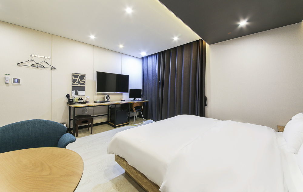 Dove Hotel Улсан Екстериор снимка